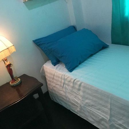 Joyful Island Hostel Lapu-Lapu City Exterior photo