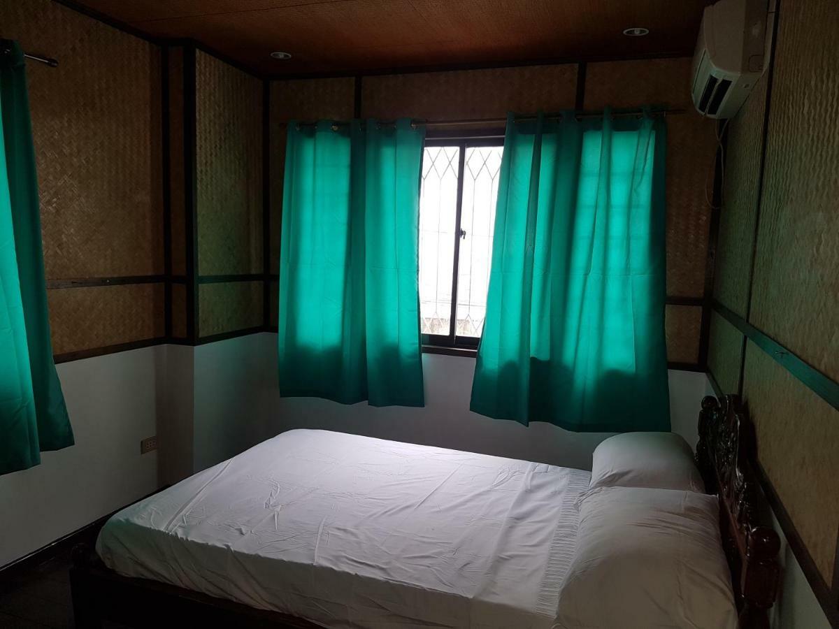 Joyful Island Hostel Lapu-Lapu City Exterior photo